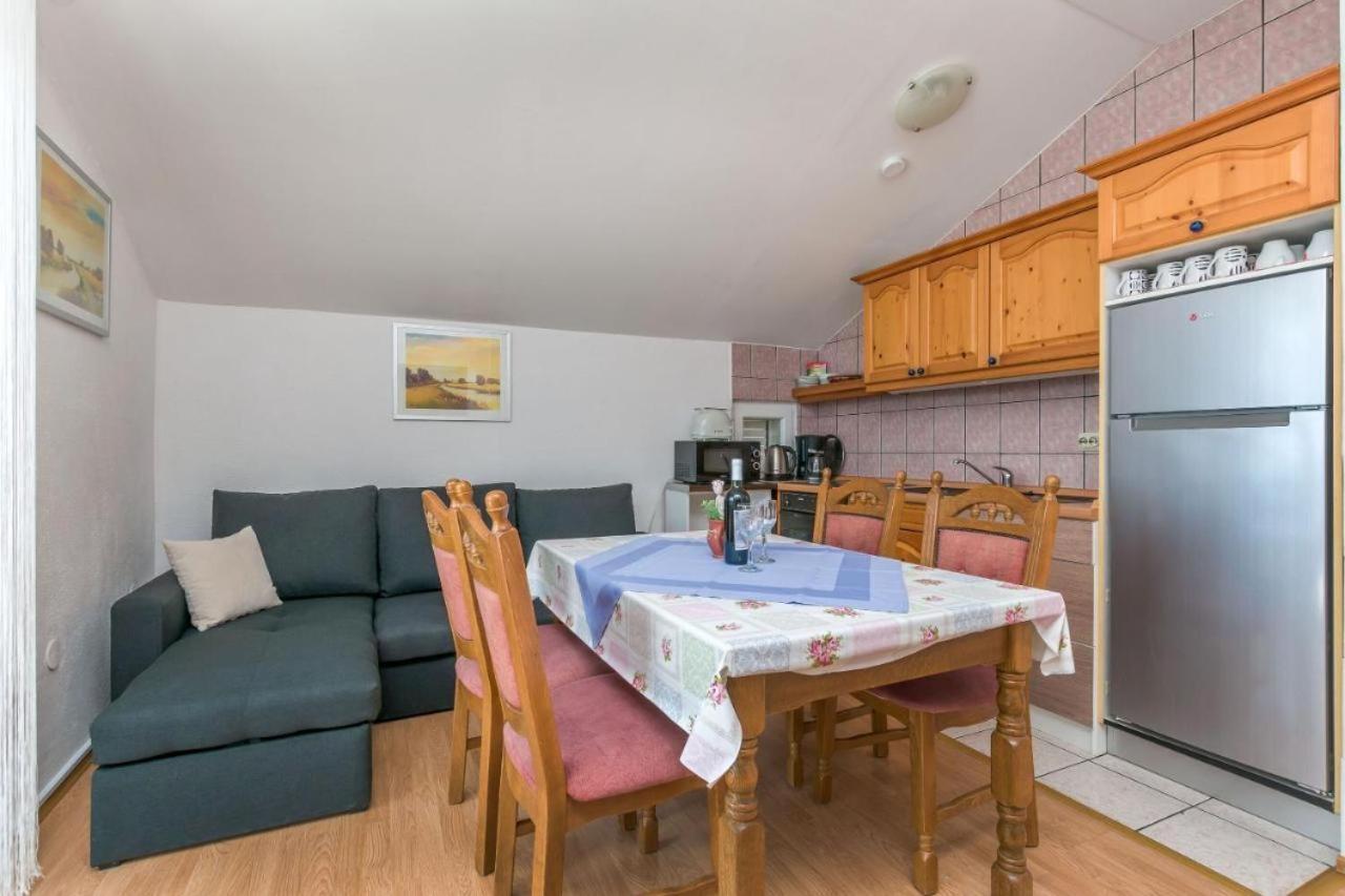 Villa Maria Jesenice  Luaran gambar